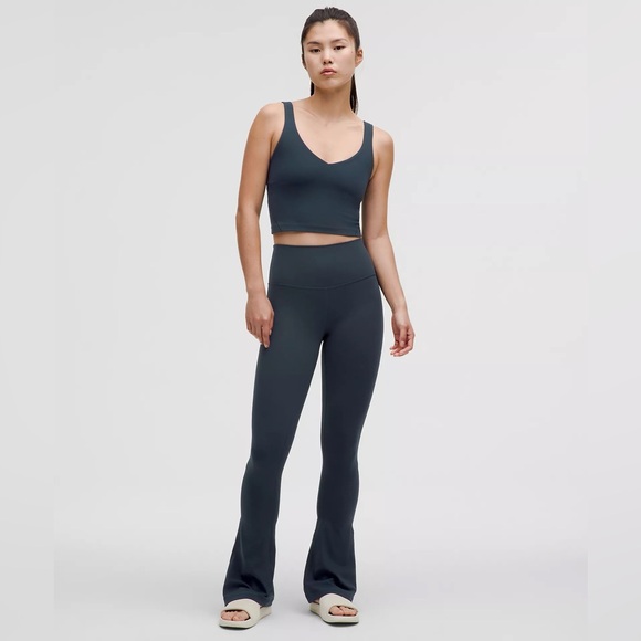 Lululemon Navy Align High Rise Mini Flare Pant Short - Picture 2 of 13